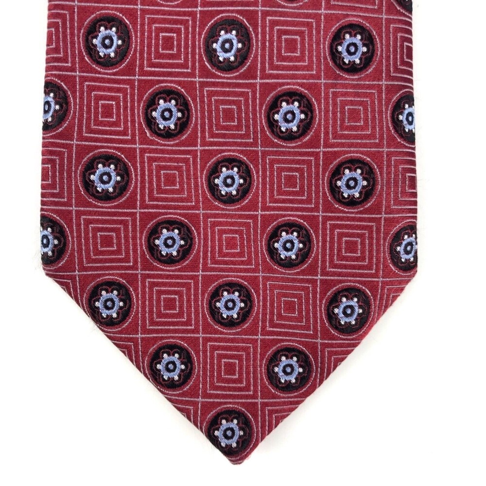 JoS. A. BANK Signature Collection Tie Red Foulard Geometric 100% Silk Necktie - Picture 3 of 9